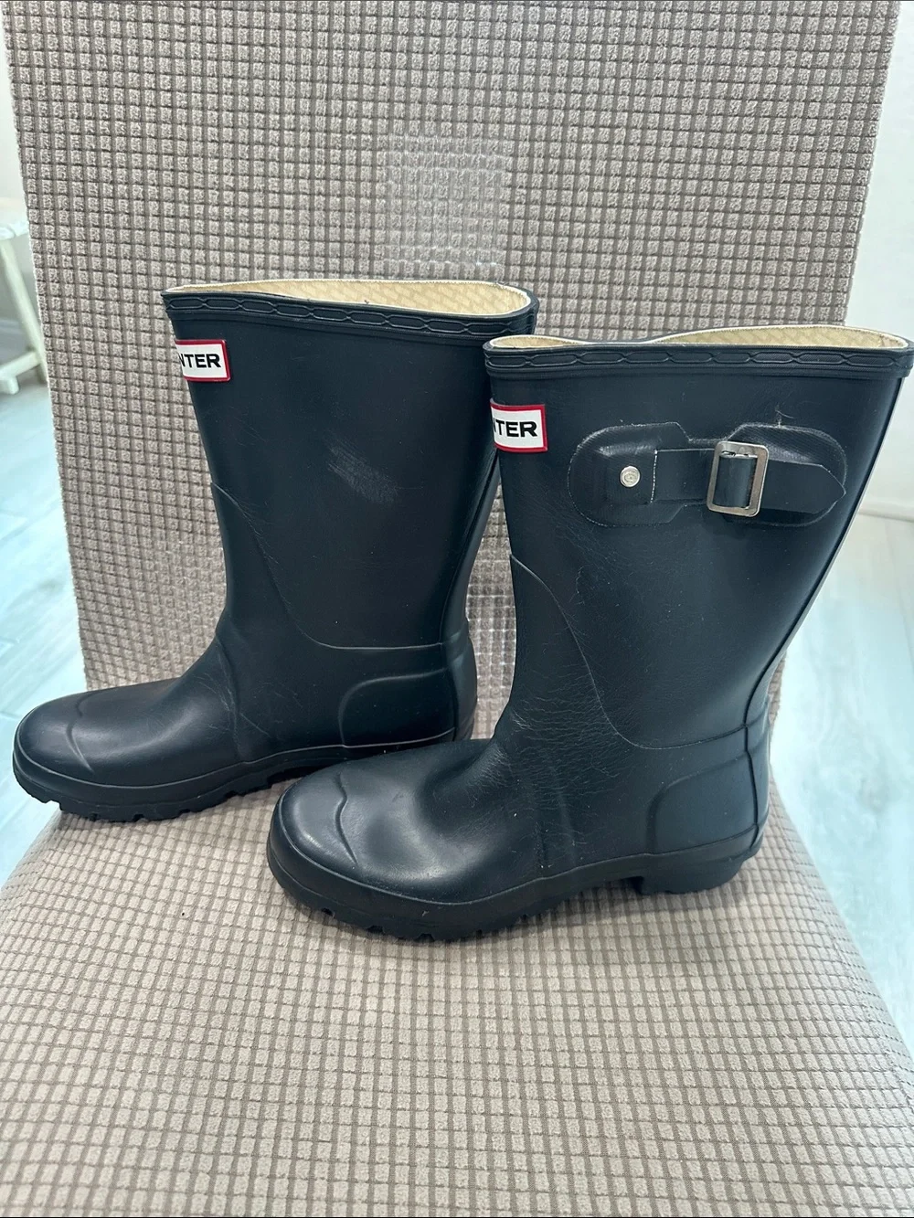 Hunter navy Mid-Calf Rubber Rain Boots